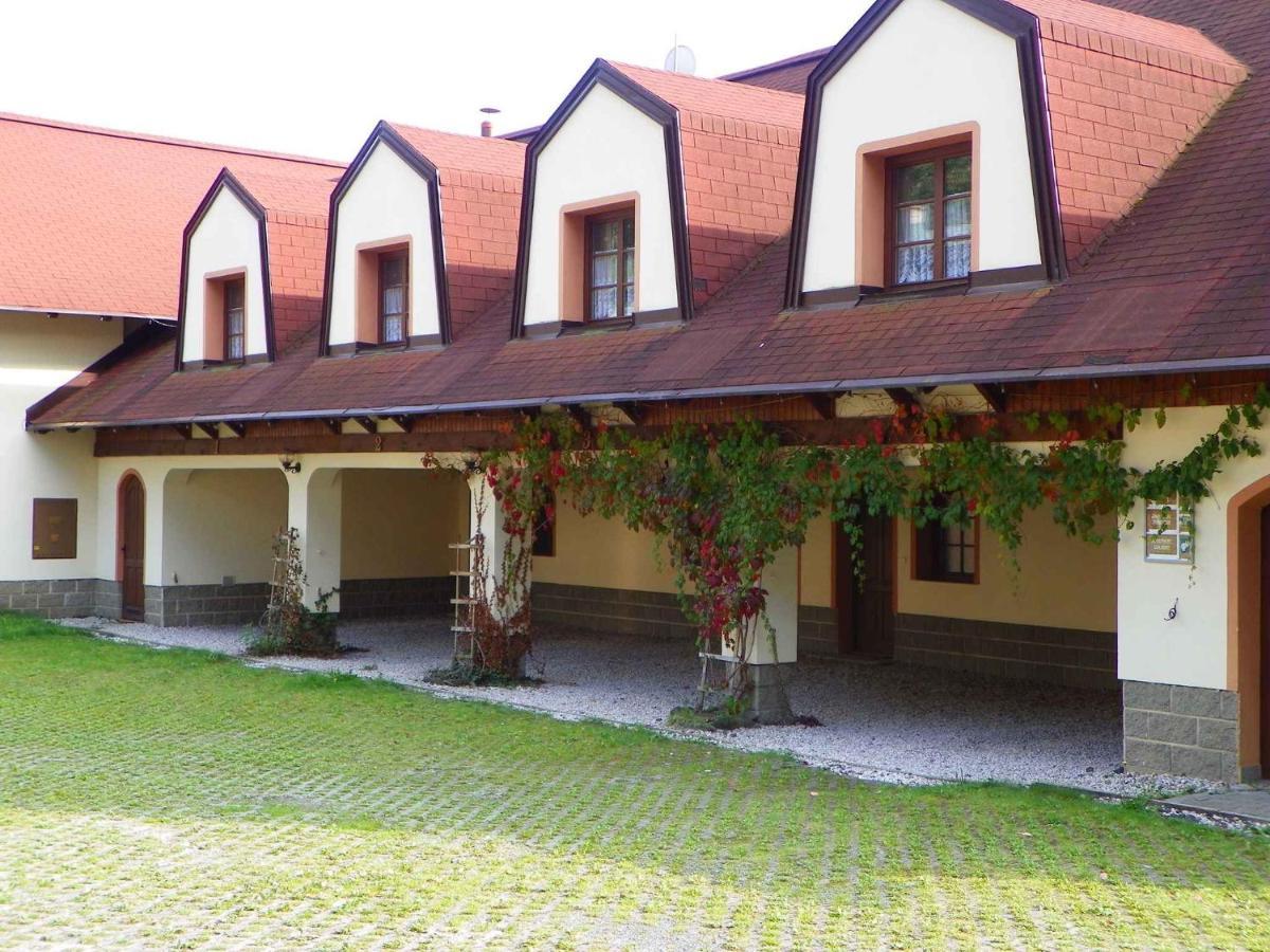 Apartments In Desna/Isergebirge 1786 Танвалд Екстериор снимка