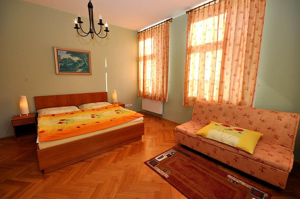 Apartments In Desna/Isergebirge 1786 Танвалд Екстериор снимка