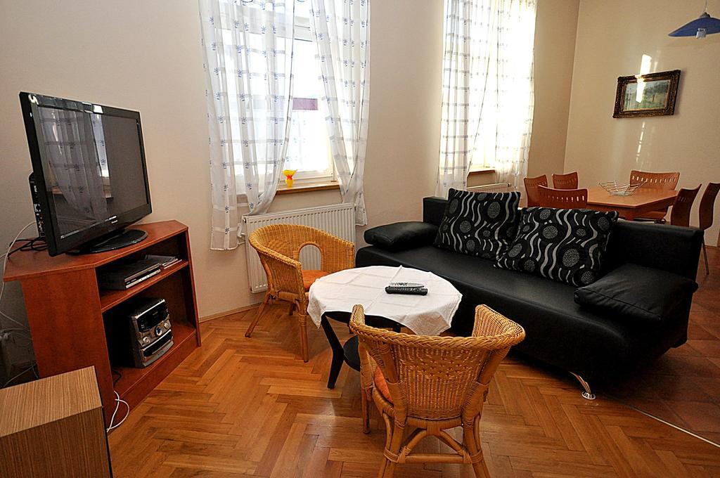 Apartments In Desna/Isergebirge 1786 Танвалд Екстериор снимка