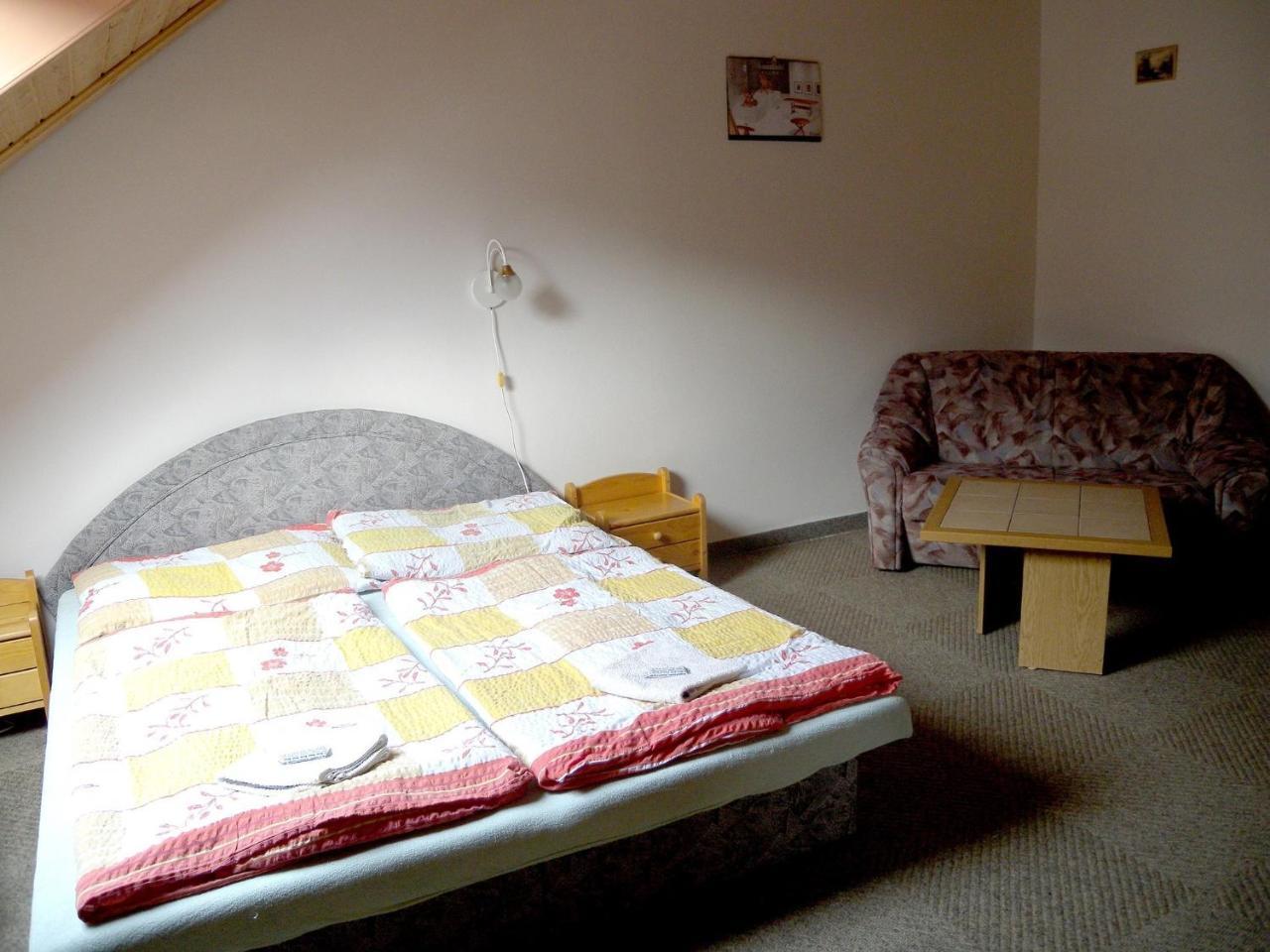 Apartments In Desna/Isergebirge 1786 Танвалд Екстериор снимка